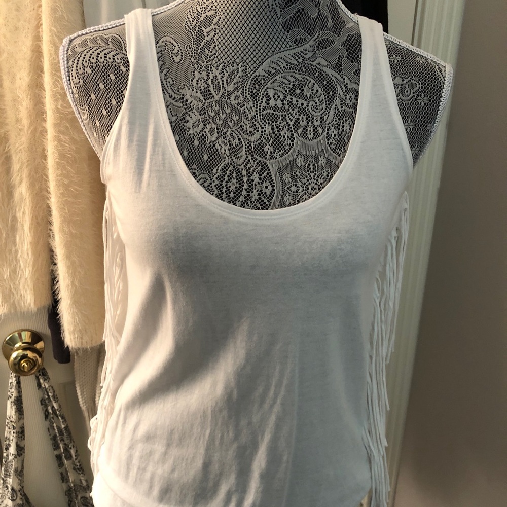 Fun fringe Zara tank top